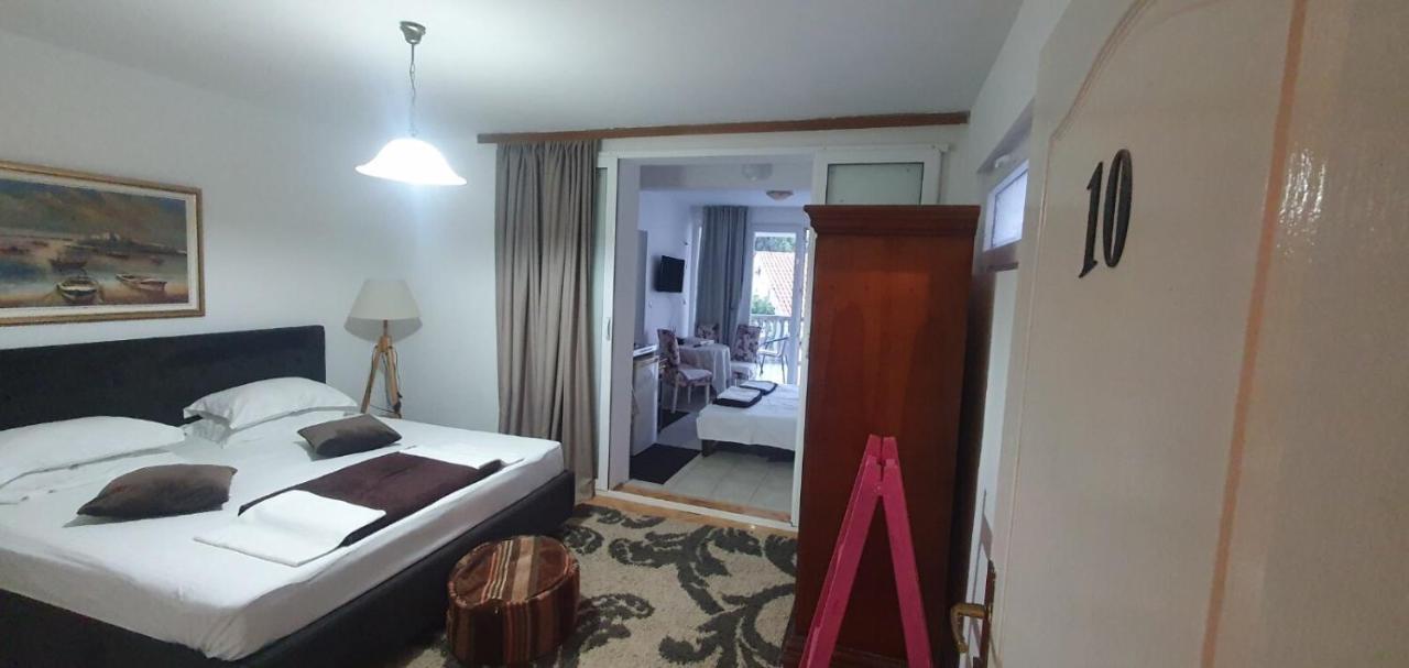 בודווה Apartments Kuljaca מראה חיצוני תמונה