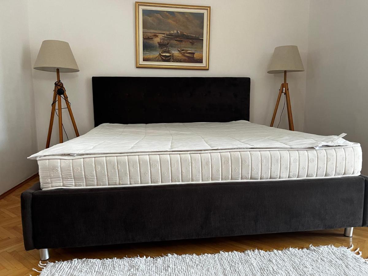 בודווה Apartments Kuljaca מראה חיצוני תמונה