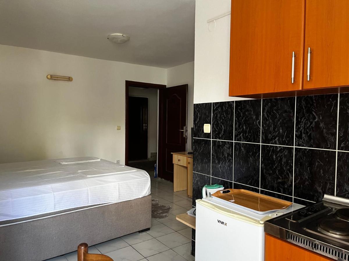 בודווה Apartments Kuljaca מראה חיצוני תמונה